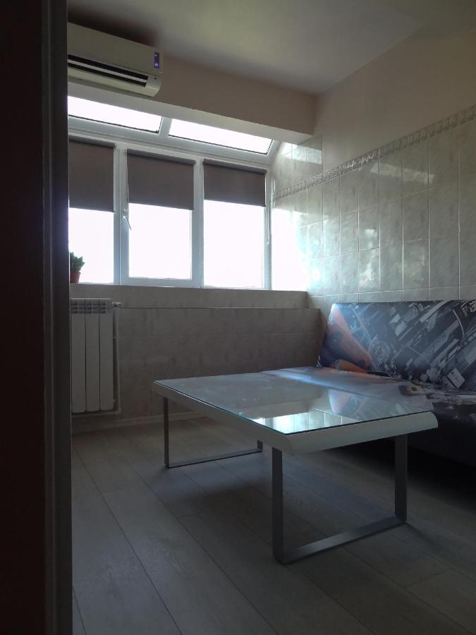 Lvc,lac & Nyc Apartshotel Faleza *