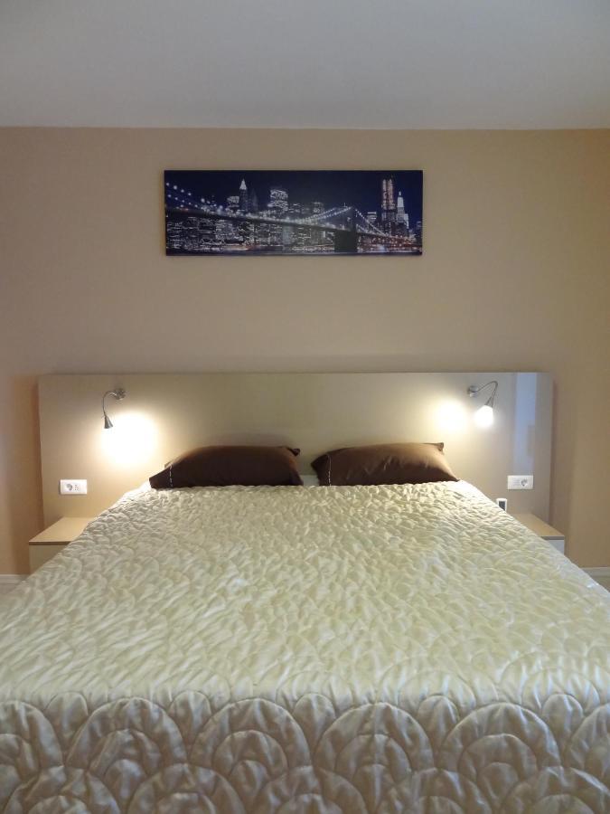Lvc,lac & Nyc Apartshotel Faleza Galati (Galati)