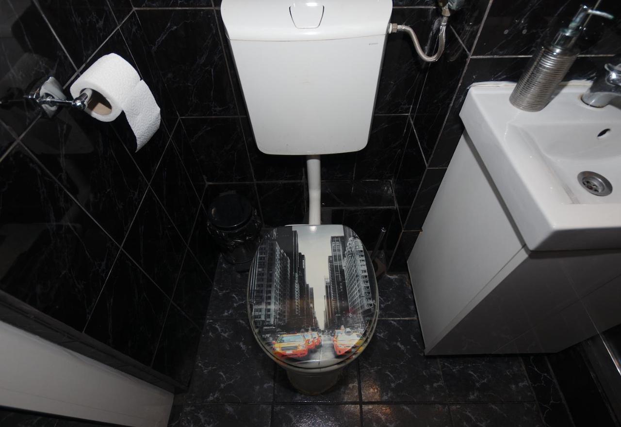 Apartment Lvc,lac & Nyc Apartshotel Faleza Galati (Galati)