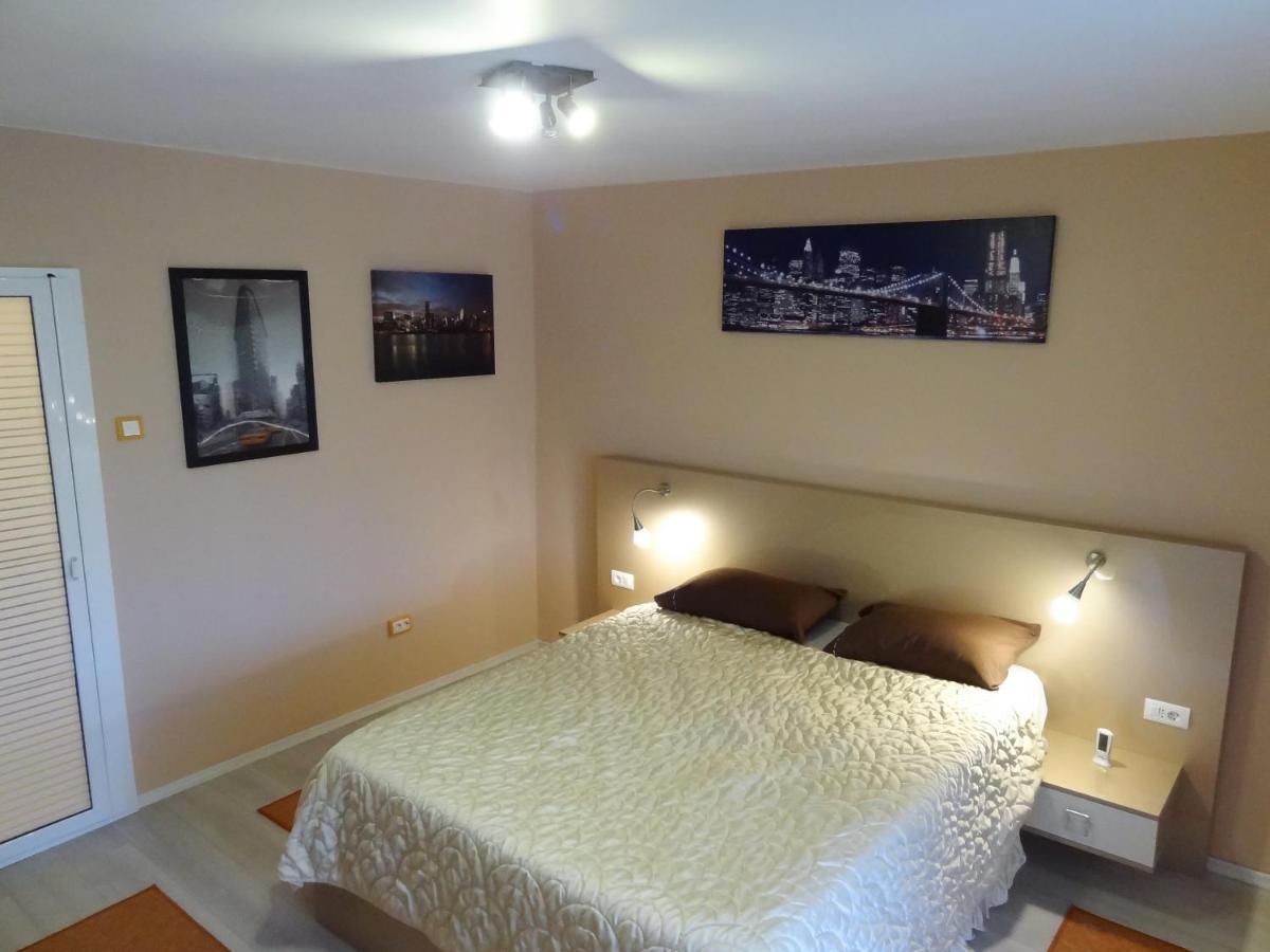 Lvc,lac & Nyc Apartshotel Faleza Apartment Galati (Galati)